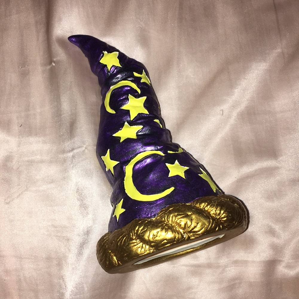 Hand-painted wizard’s hat ✨